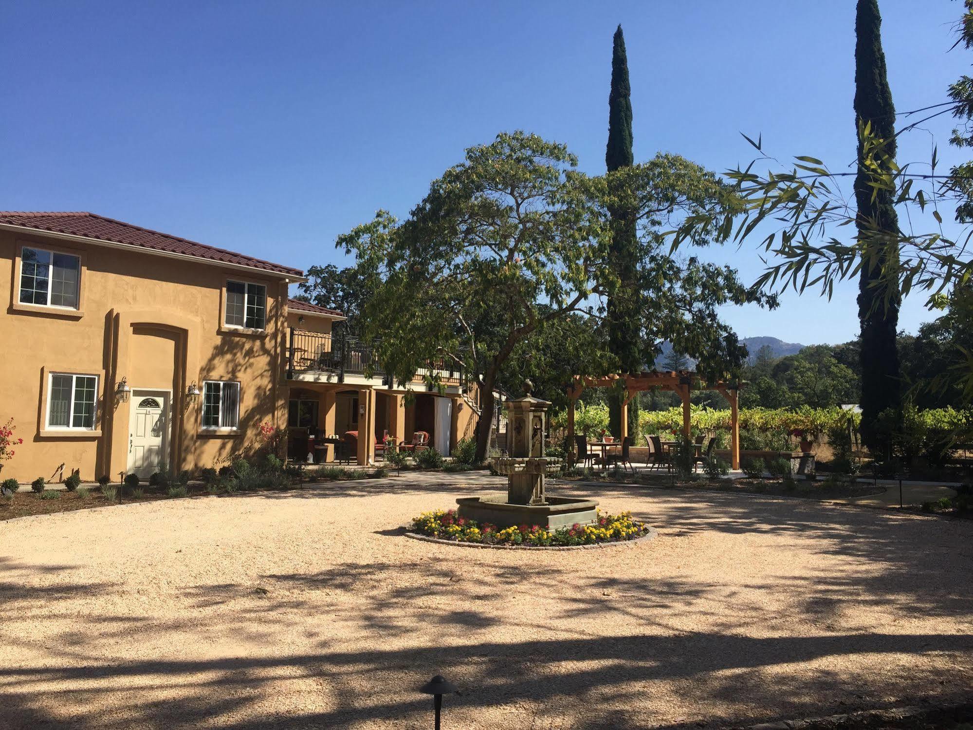 Villa Mimosa คาลิสโทกา ภายนอก รูปภาพ